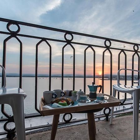Duomo Seaside Deluxe Apartment By Ortigia Apartments Syracuse Ngoại thất bức ảnh