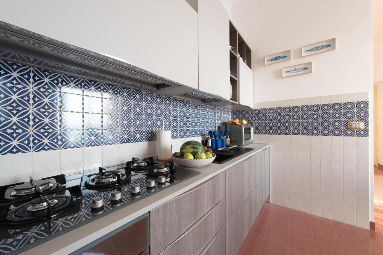 Duomo Seaside Deluxe Apartment By Ortigia Apartments Syracuse Ngoại thất bức ảnh